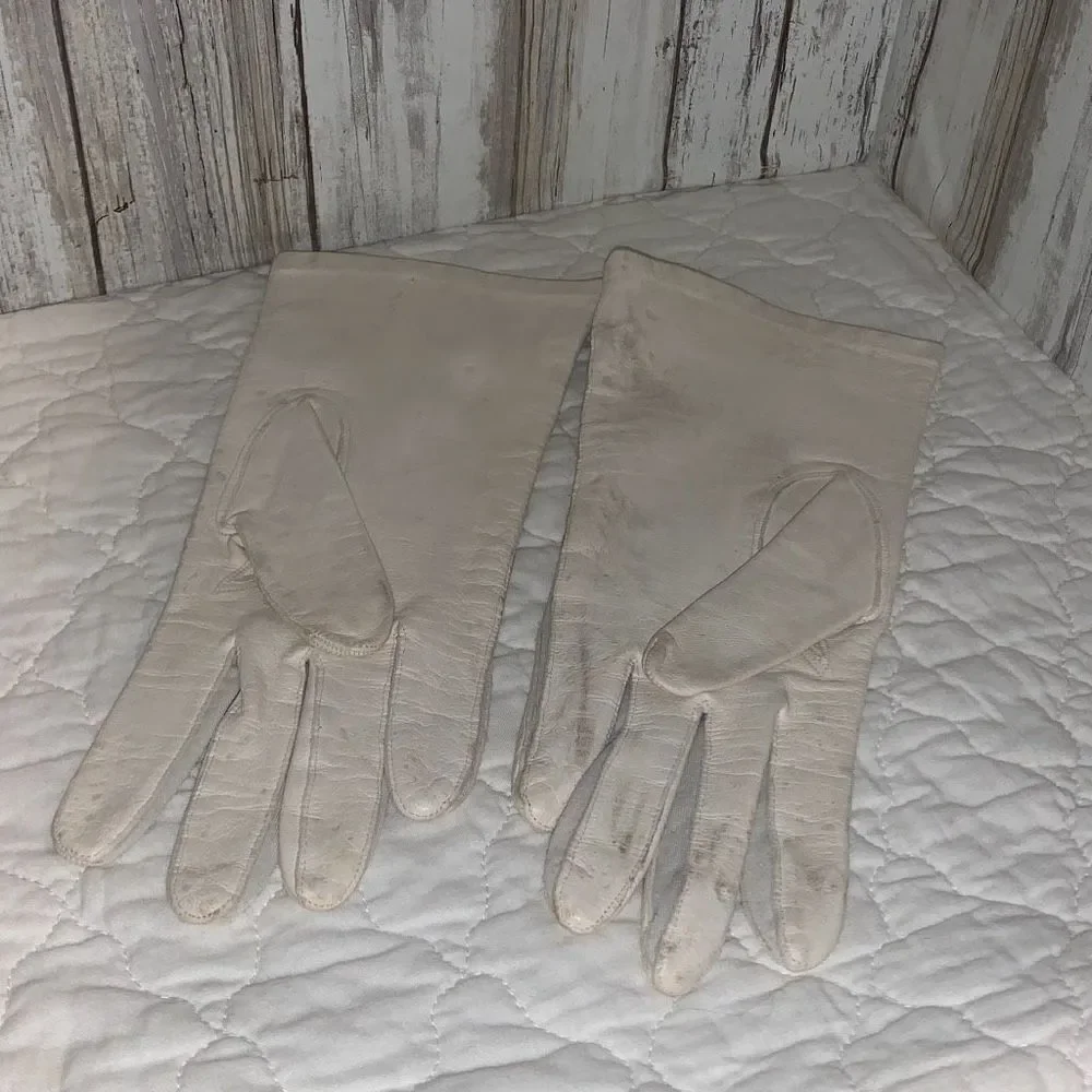 ‎Vintage White Kidskin Leather Gloves